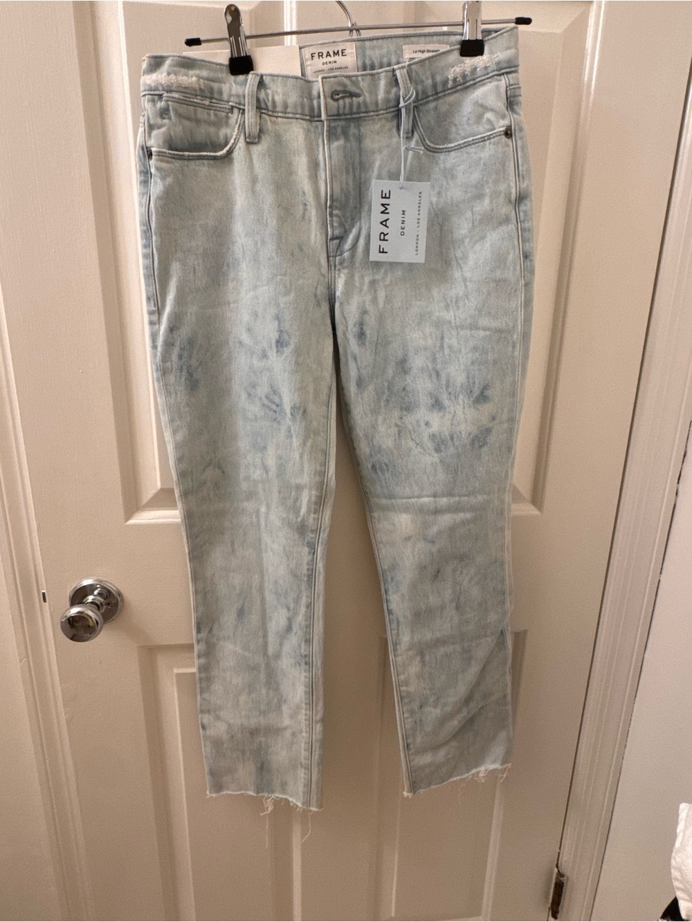 FRAME Denim Le High Straight Jeans — Light Blue Wash - Picture 2 of 6